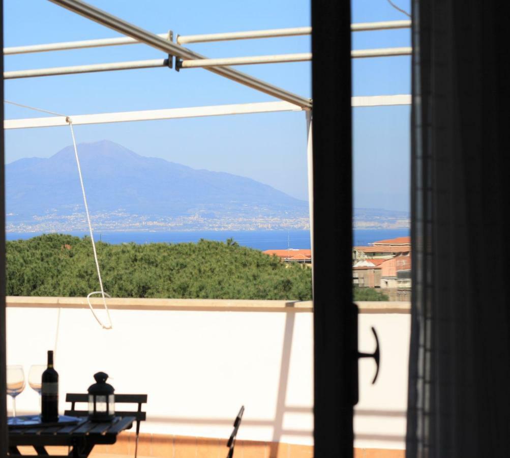 Casa Bice Amazing View Of Vesuvius Apartment Sorrento Luaran gambar
