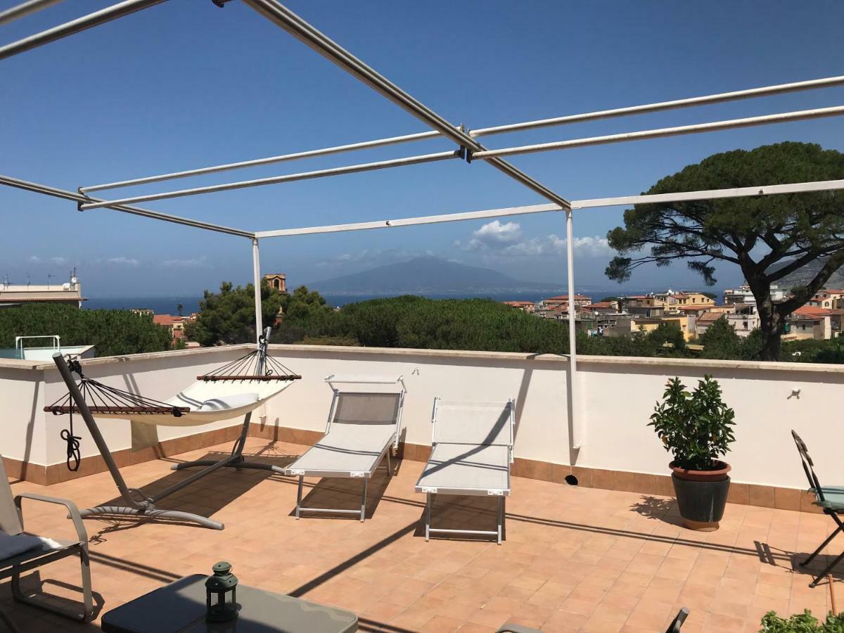 Casa Bice Amazing View Of Vesuvius Apartment Sorrento Luaran gambar