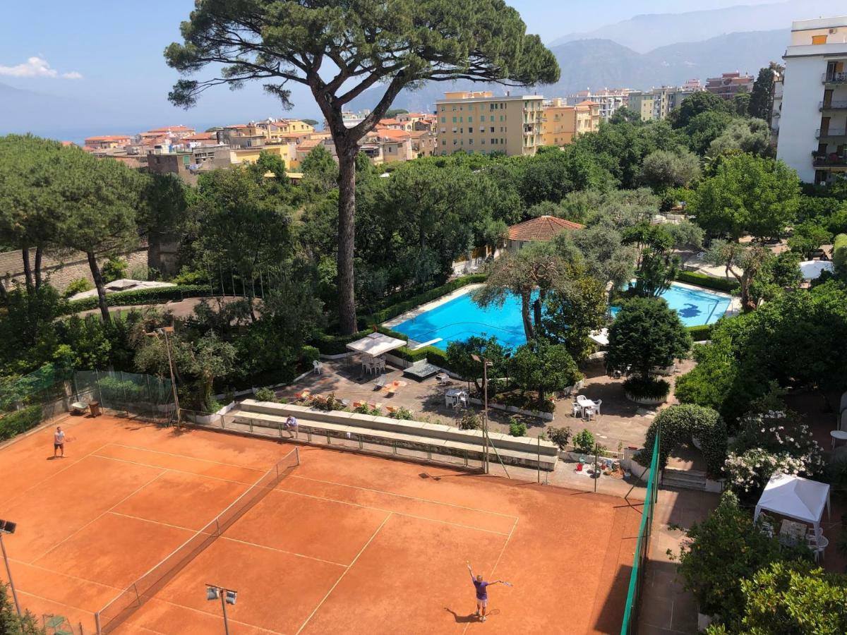 Casa Bice Amazing View Of Vesuvius Apartment Sorrento Luaran gambar