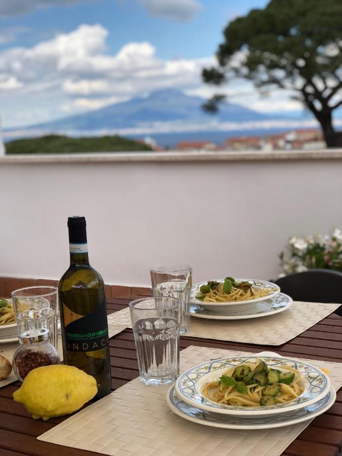 Casa Bice Amazing View Of Vesuvius Apartment Sorrento Luaran gambar